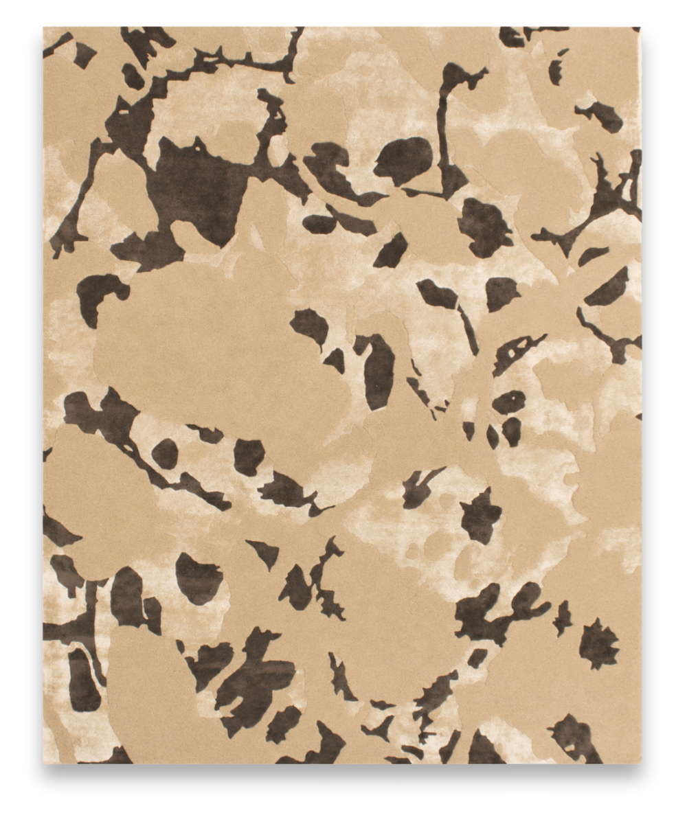 Splash hand tufted wool and bamboo silk carpet with chocolate splashes on sand